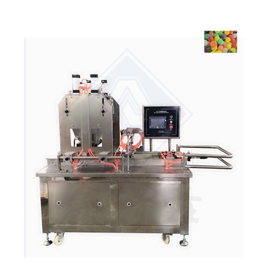Machine à faire des bonbons à base de haricots mous de 50 kg / h 1,5 kW pour une production rapide et facile