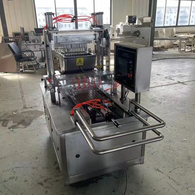 La machine de production automatique de bonbons pour les vitamines et les gommes est certifiée CE et présente une productivité élevée.