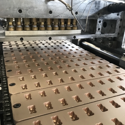 Machine automatique de fabrication de bonbons à la gelée gazeuse pour fabriquer des bonbons à la pectine à un prix abordable