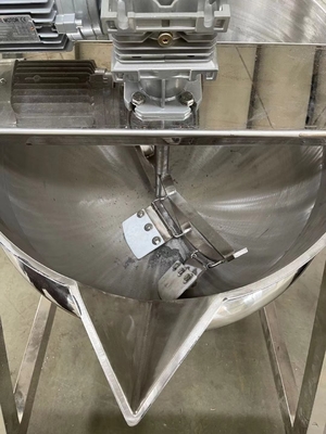 Servo-contrôle manuel semi-automatique à base de fructose, machine à verser des bonbons doux et durs